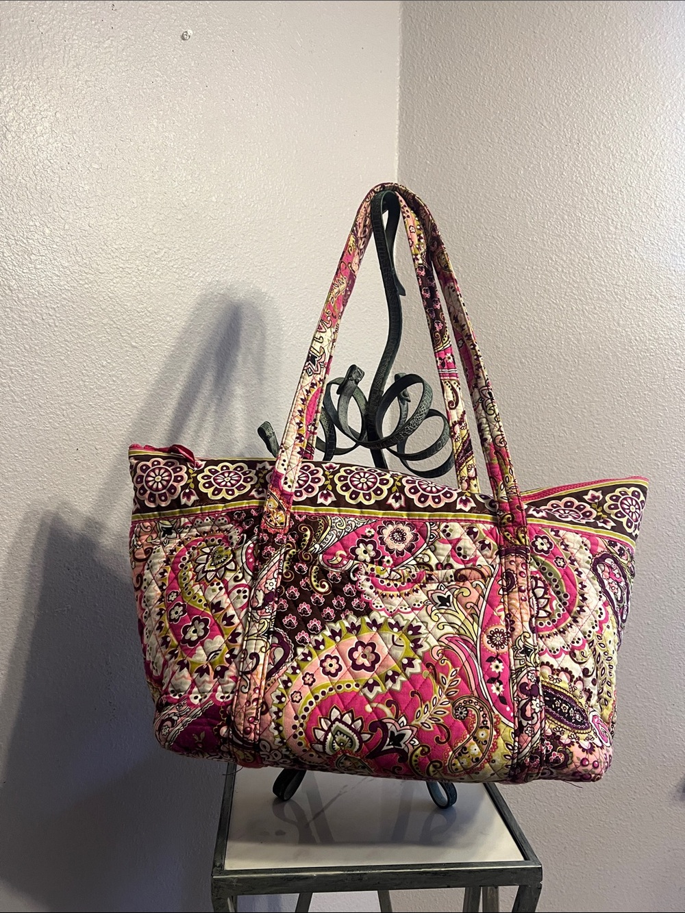 Vara Bradley Quilted Pink Paisley Large Tote Bag - Stylish Everyday Carry